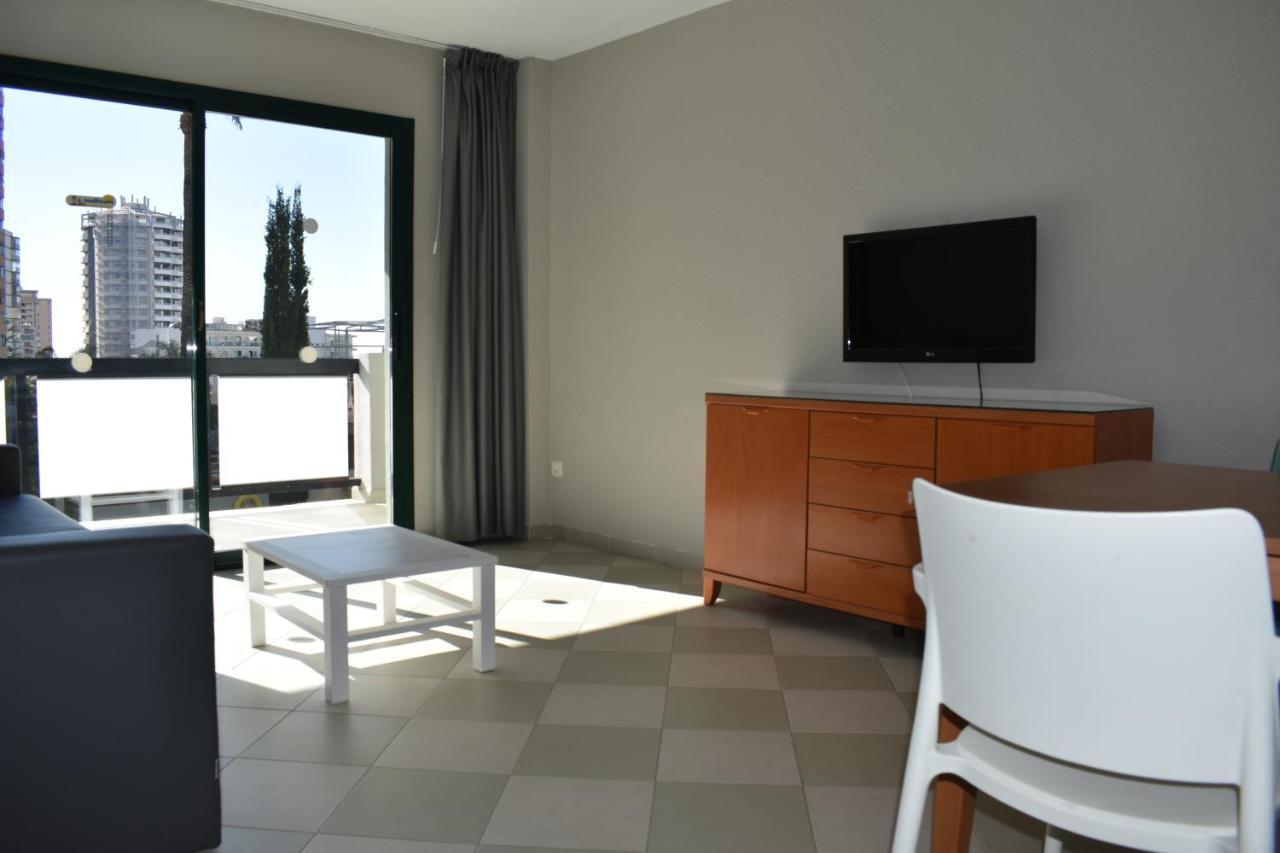 Apartamentos Michel Angelo Benidorm Luaran gambar
