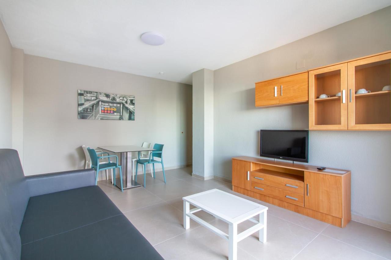 Apartamentos Michel Angelo Benidorm Luaran gambar