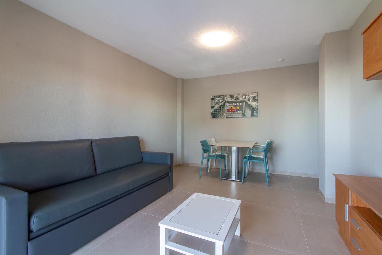Apartamentos Michel Angelo Benidorm Luaran gambar