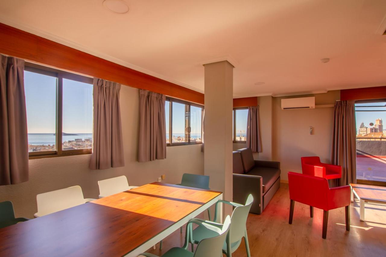 Apartamentos Michel Angelo Benidorm Luaran gambar