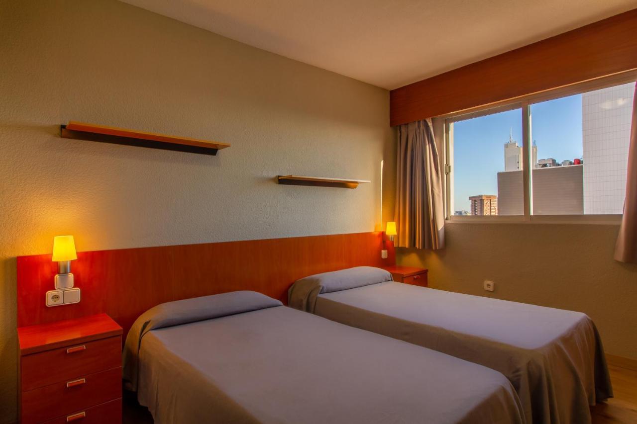 Apartamentos Michel Angelo Benidorm Luaran gambar