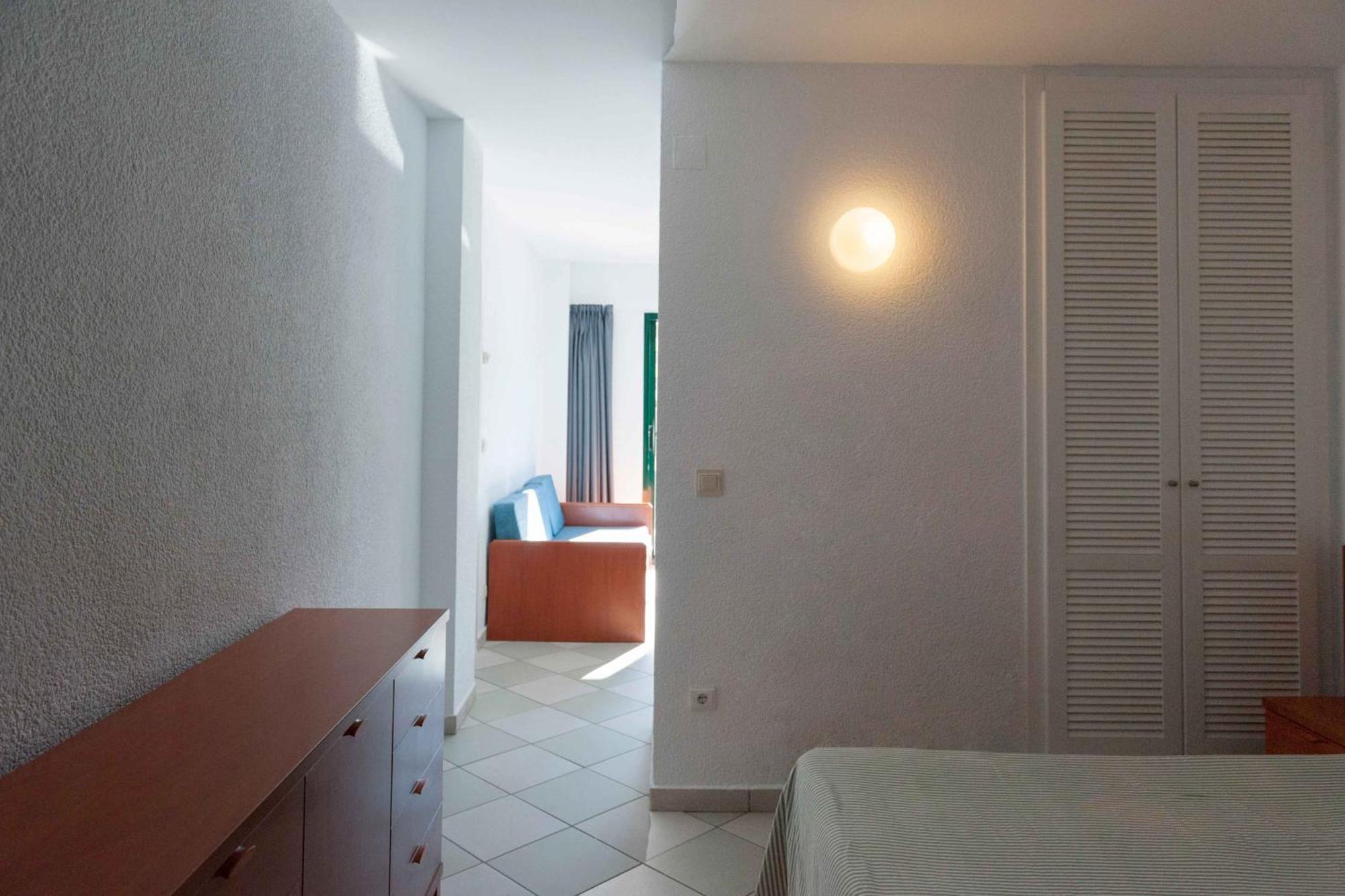 Apartamentos Michel Angelo Benidorm Luaran gambar