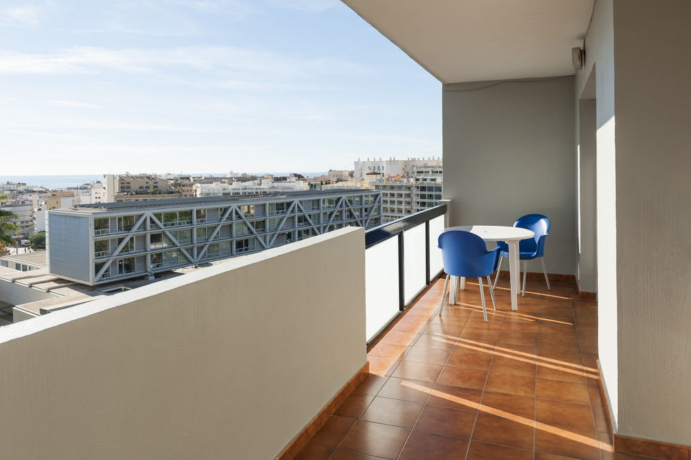 Apartamentos Michel Angelo Benidorm Luaran gambar